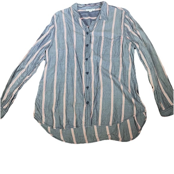 beachlunchlounge Tops - Beachlunchlounge Collection Gray Red White Button Front Shirt Women's Size Large